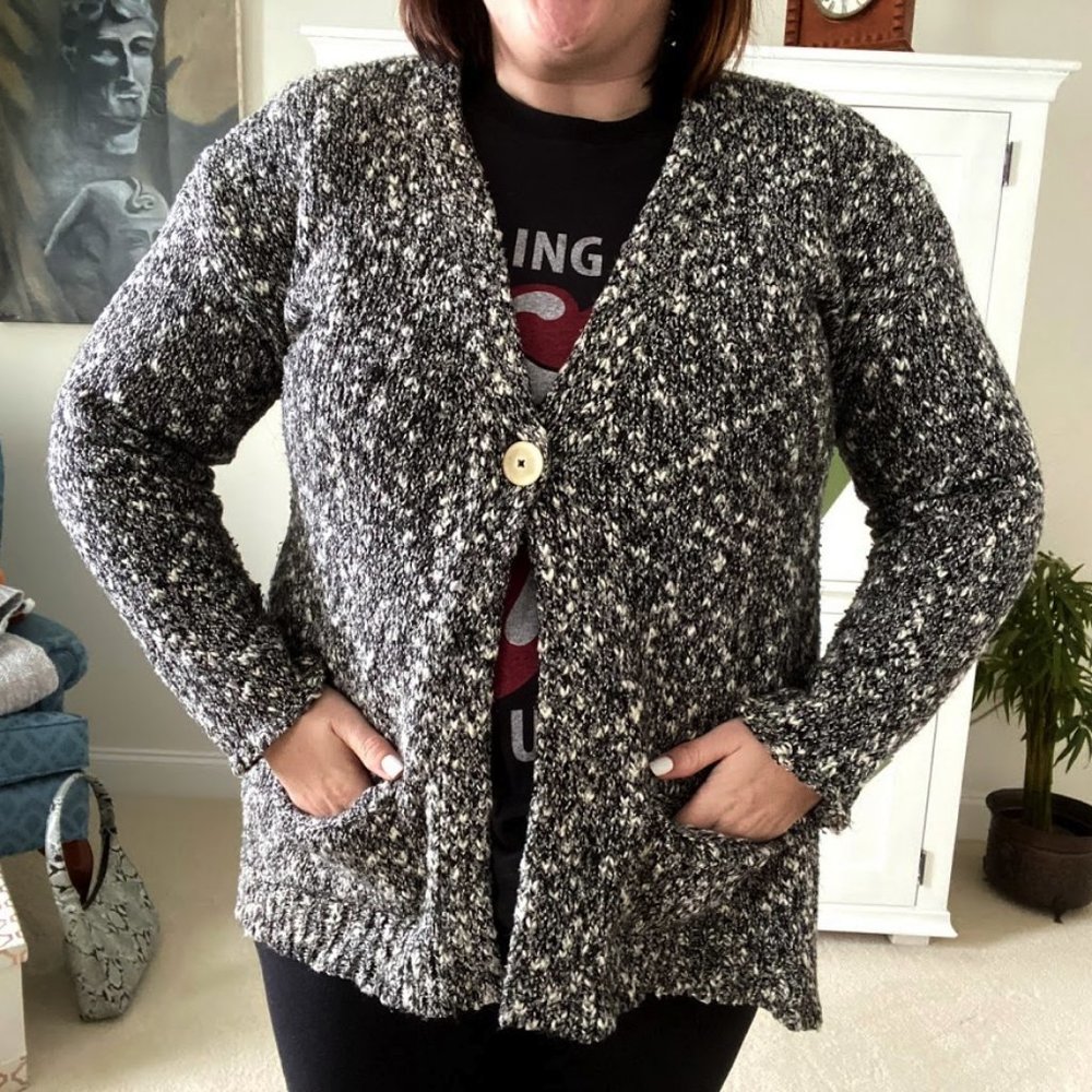 🌟 LAST CALL!!! 🌟 Pure J. Jill Black & White Cardigan